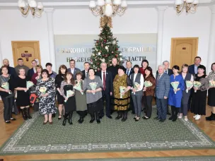 Сергей Яковлев представил итоги развития отрасли народных художественных промыслов региона в 2024 году